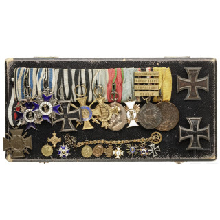 A nine-piece orders clasp belonging to a major in the Bavarian Army and the Schutztruppe